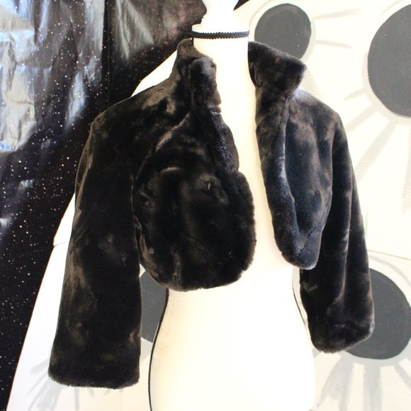 Xhilaration Jackets & Blazers - SOLD. Xhilaration Faux Fur Cropped  Bolero Jacket